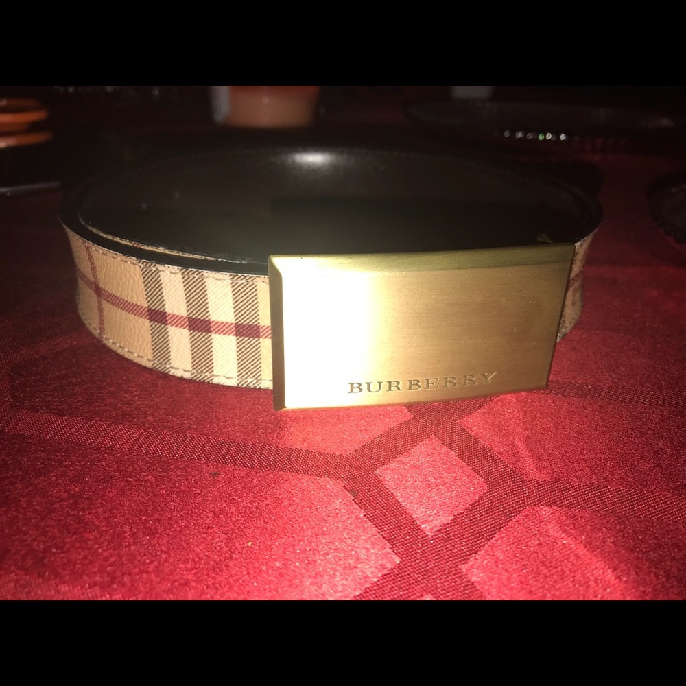 Burberry belt